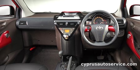 TOYOTA IQ100G