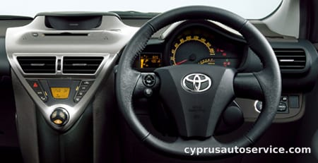 TOYOTA IQ100G LEATHER PACKAGE