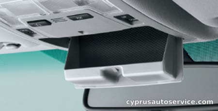 TOYOTA CAMRY HYBRID