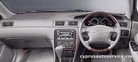 TOYOTA CAMRY 2.5