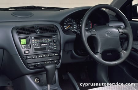TOYOTA CARINA SX
