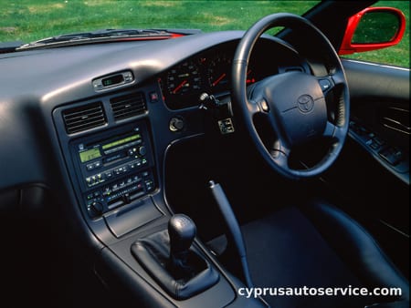TOYOTA MR2 GT
