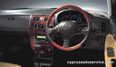 TOYOTA DUET V