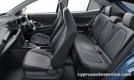 TOYOTA YARIS CROSS HYBRID X