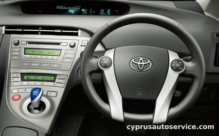 TOYOTA PRIUS PHV G