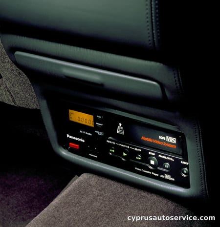 TOYOTA CENTURY STANDARD MODEL