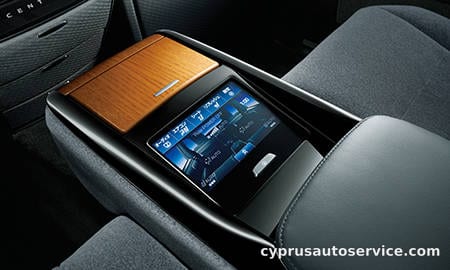TOYOTA CENTURY BASE GRADE