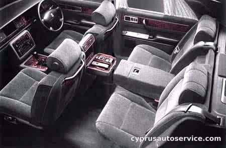 TOYOTA CENTURY STANDARD MODEL