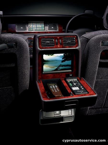 TOYOTA CENTURY COLUMN SHIFT
