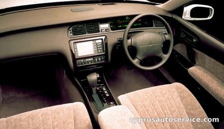 TOYOTA CROWN MAJESTA A TYPE
