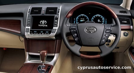 TOYOTA CROWN MAJESTA G TYPE F PACKAGE