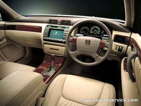 TOYOTA CROWN MAJESTA 3.0C TYPE