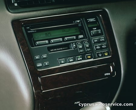 TOYOTA CROWN SUPER SELECT