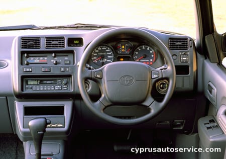 TOYOTA RAV4L L E VERSION