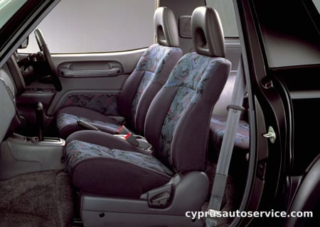 TOYOTA RAV4L L E VERSION