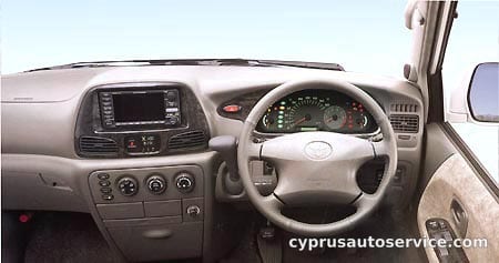 TOYOTA TOWNACE NOAH FIELD TOURER