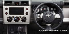 TOYOTA FJ CRUISER