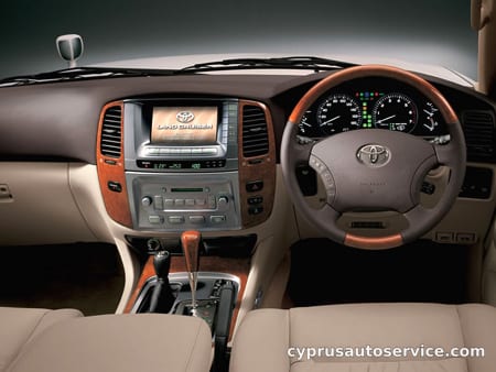 TOYOTA LAND CRUISER 100 VX