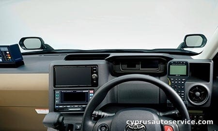 TOYOTA JPN TAXI TAKUMI