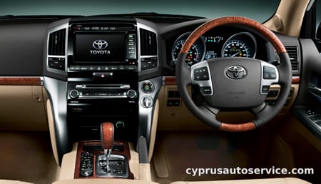 TOYOTA LAND CRUISER ZX