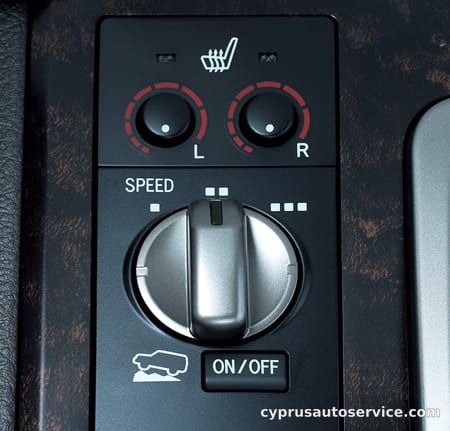 TOYOTA LAND CRUISER ZX 60TH BLACK LEATHER SELECTION