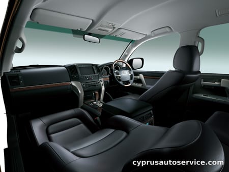TOYOTA LAND CRUISER AX