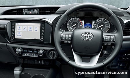 TOYOTA HILUX Z