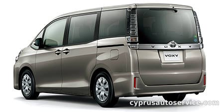 TOYOTA VOXY X