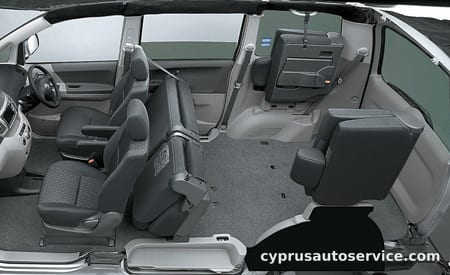 TOYOTA VOXY X G EDITION NAVI PACKAGE