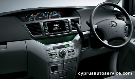 TOYOTA VOXY TRANS-X
