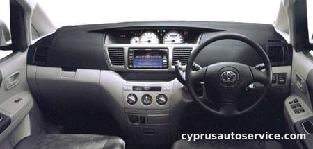 TOYOTA NOAH L