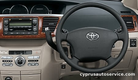TOYOTA NOAH X