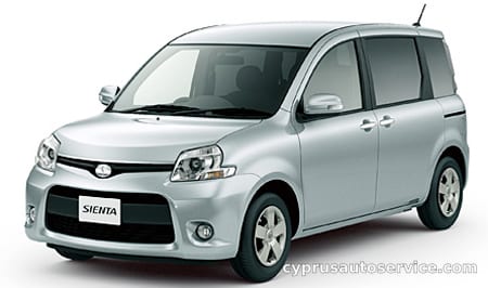 TOYOTA SIENTA X