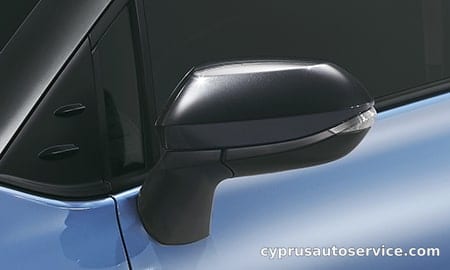 TOYOTA SIENTA X