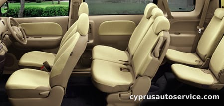 TOYOTA SIENTA X