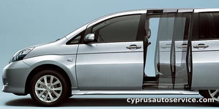 TOYOTA ISIS L