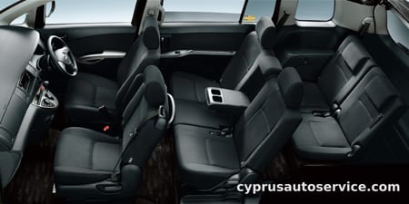 TOYOTA ISIS PLATANA