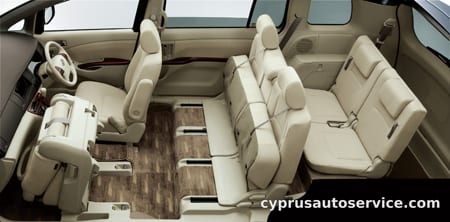 TOYOTA ISIS PLATANA