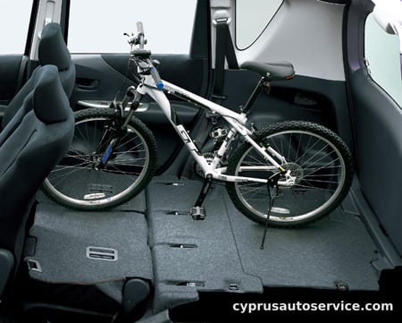 TOYOTA RACTIS G L PACKAGE