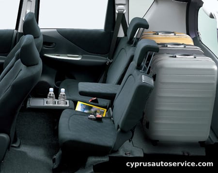 TOYOTA RACTIS G L PACKAGE