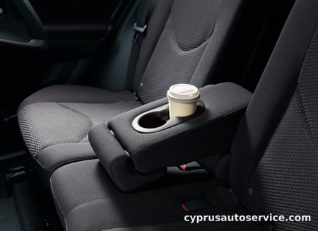 TOYOTA RAV4 STYLE