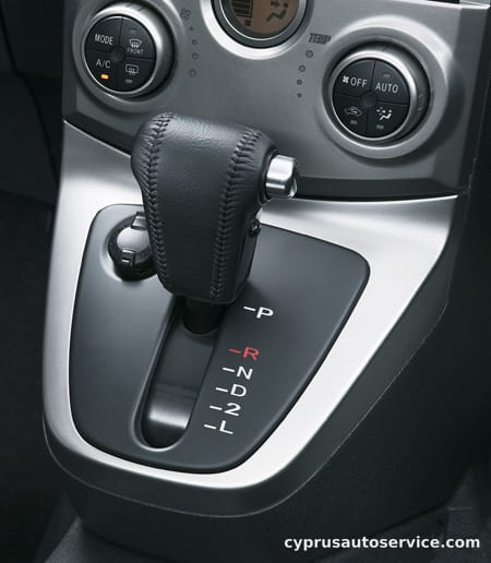 TOYOTA RUSH X