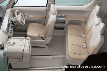 TOYOTA PORTE 130I