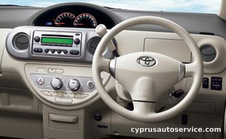 TOYOTA PORTE 130I