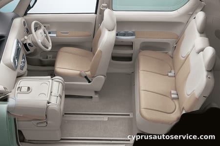 TOYOTA PORTE 150I