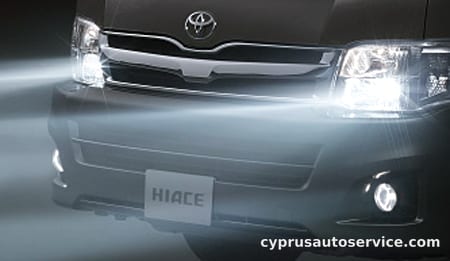 TOYOTA HIACE WAGON DX