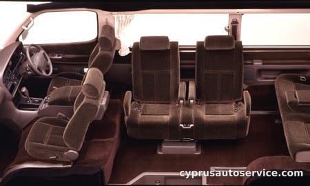 TOYOTA HIACE WAGON SUPER CUSTOM