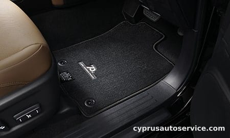 TOYOTA LAND CRUISER PRADO TX L PACKAGE