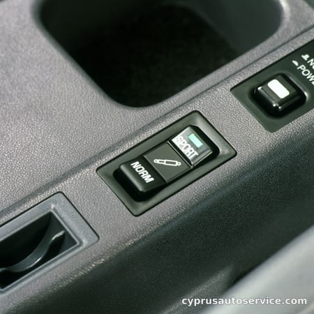 TOYOTA LAND CRUISER PRADO LX5