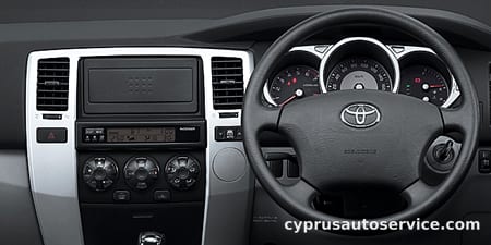 TOYOTA HILUX SURF SSR-X V SELECTION